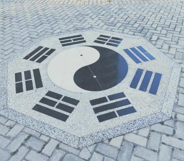 包含全球热议!棒球场外八卦引关注的词条 包含全球热议!棒球场外八卦引关注的词条