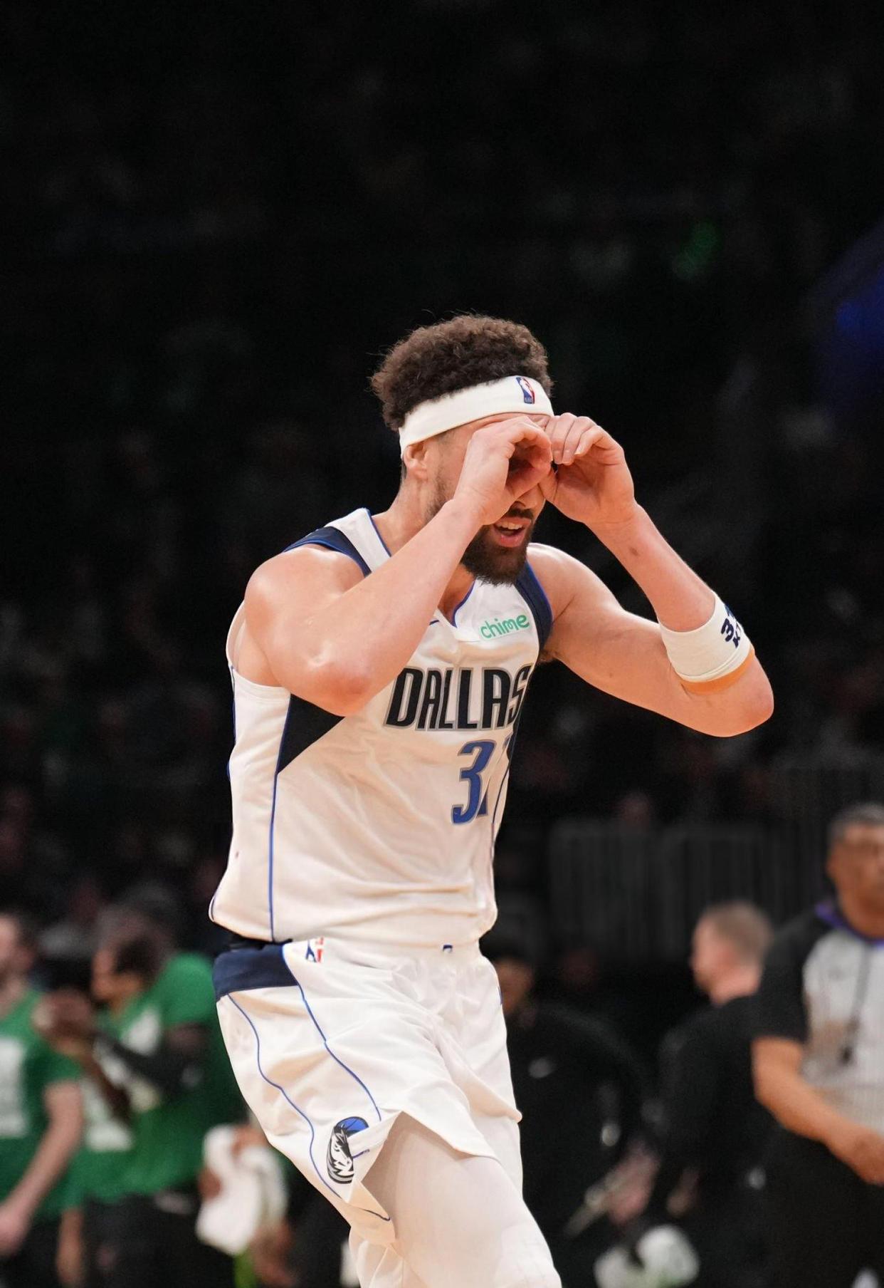 包含独行侠轻取火箭,克莱惊艳四座的词条 包含独行侠轻取火箭,克莱惊艳四座的词条