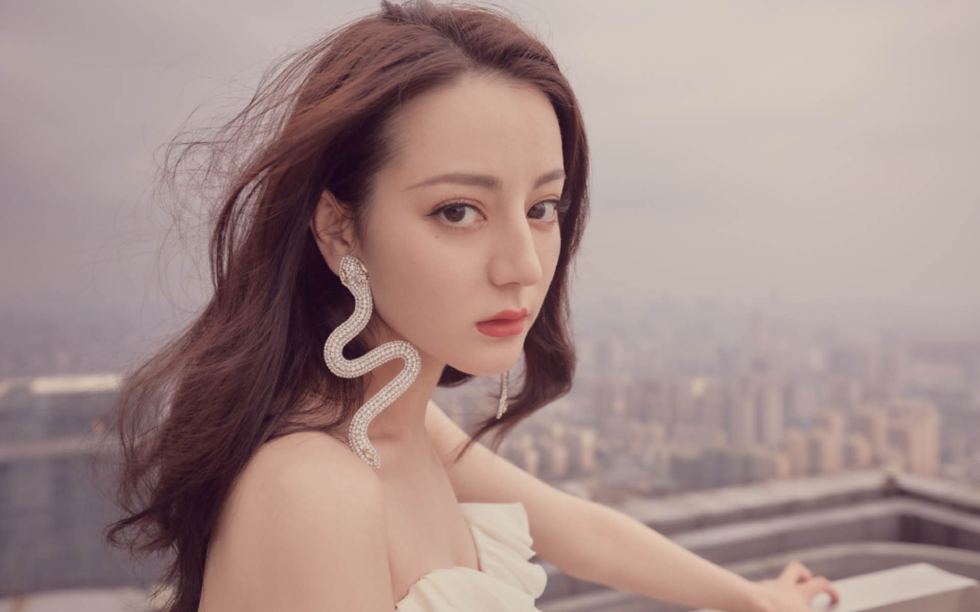 唯一性的闪耀，乌克兰冲垮马赛，莱奥关键先生铸就传奇