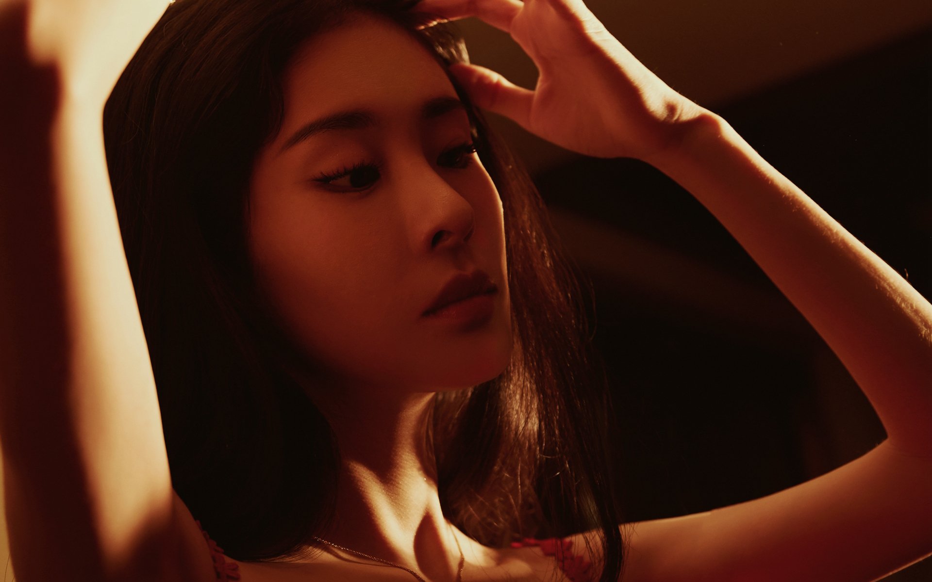 平行宇宙的足球革命，当布鲁诺在巴萨引爆魔法，安哥拉如何被系统升级带走？