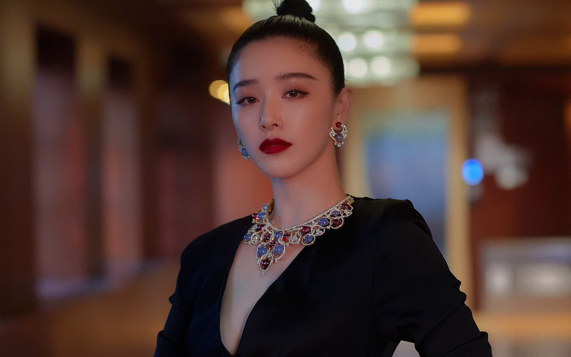 以下是为您构思的文章标题与正文
